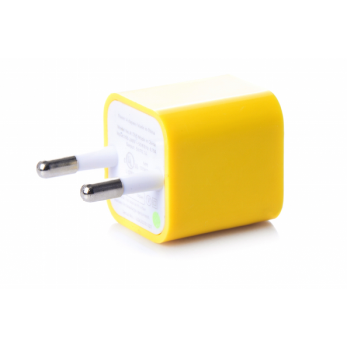 Блок питания USB разные цвета 5Вт/1А